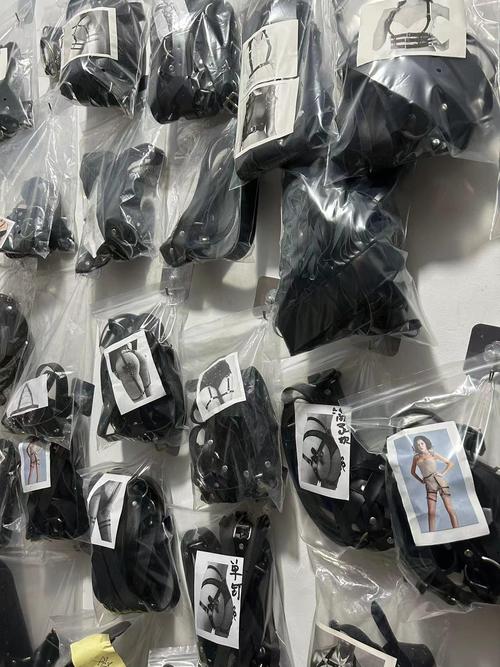 9工厂真实性保障义乌市三瓣花皮革制品3年主营:其他情趣用品